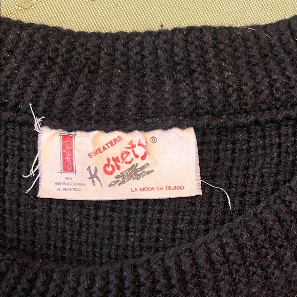 VINTAGE Black Embellished Sweater size L - Picture 4 of 10